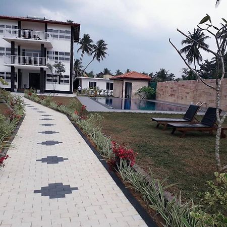 Blue Beach Villa Wadduwa Εξωτερικό φωτογραφία